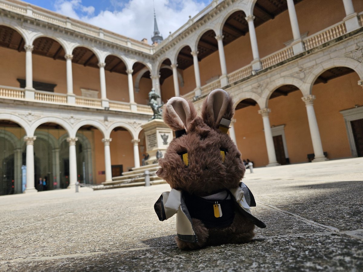kitemera's tweet photo. i went to spain and did what i had to https://t.co/bGJGwclSj9