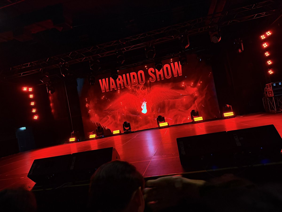 10101_tenshi's tweet photo. 到着ー！！！！

#九州女子翼
#Kyushugirlswing
#Warudoshow https://t.co/mCdgZDkfWn
