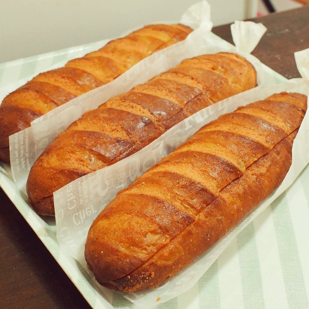 toco_pan's tweet photo. おはようございます♪
とこぱんオープンしてます！
今日もめんたいこっぺあります♡
甘夏ピールとチョコのパン、ジャム生ブリオッシュもおすすめです！
アイスコーヒーもサイフォンで丁寧に淹れてます♡
美味しいパンとコーヒーでほっこりして下さいね♪
ご来店お待ちしてます😊♡ https://t.co/oQsaUpKUrW