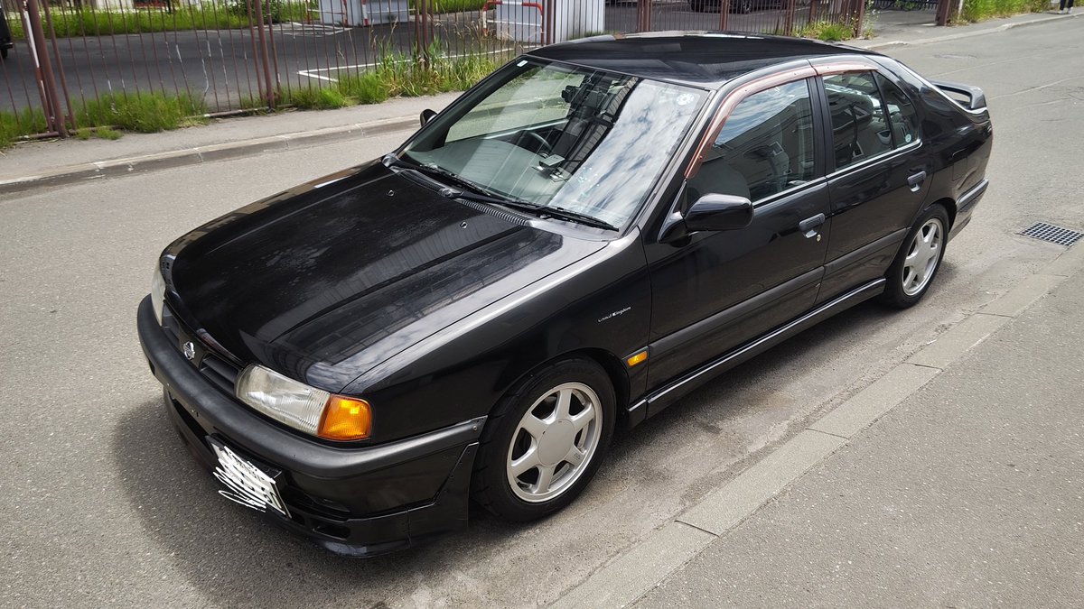 p10drift's tweet photo. 我が愛車。
前後バンパーを交換。フロントは取付台を増設して助手席側にオフセット。リアはハッチバックだと厚みが出過ぎるので純正へ。
車検も無事終わり、エンジンマウントを交換して劇的に静かになり、おかしな振動もなく走り易さを取り戻した(と思う。個人の感想)。
プリメーラ、いいね。 https://t.co/KnPQufxirG