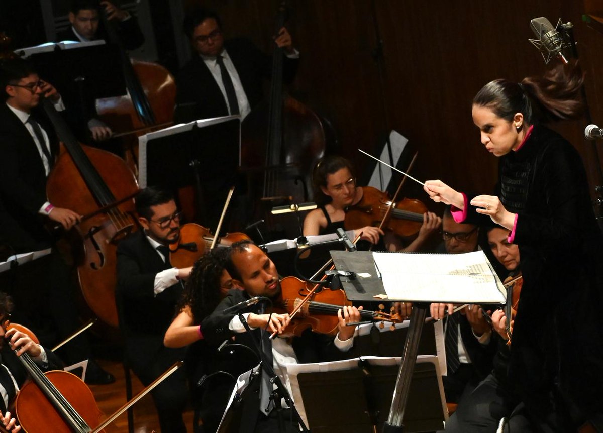 Instituto Nacional de Bellas Artes y Literatura tweet media