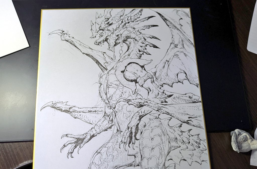 色紙描いてます😁✨ 