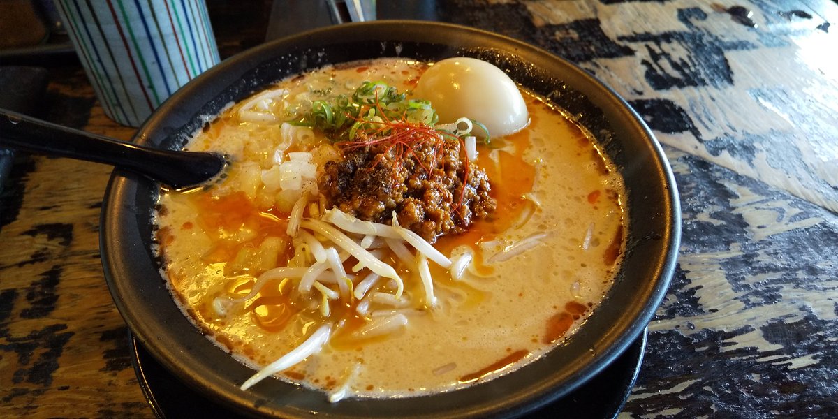 amiyakiniku's tweet photo. バーキン食べられない怒りをぶつける https://t.co/FtcBbDZiMC
