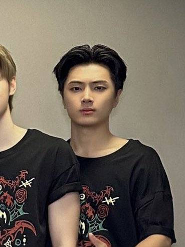 IDg0han's tweet photo. https://t.co/MiNCFy1Kqx
