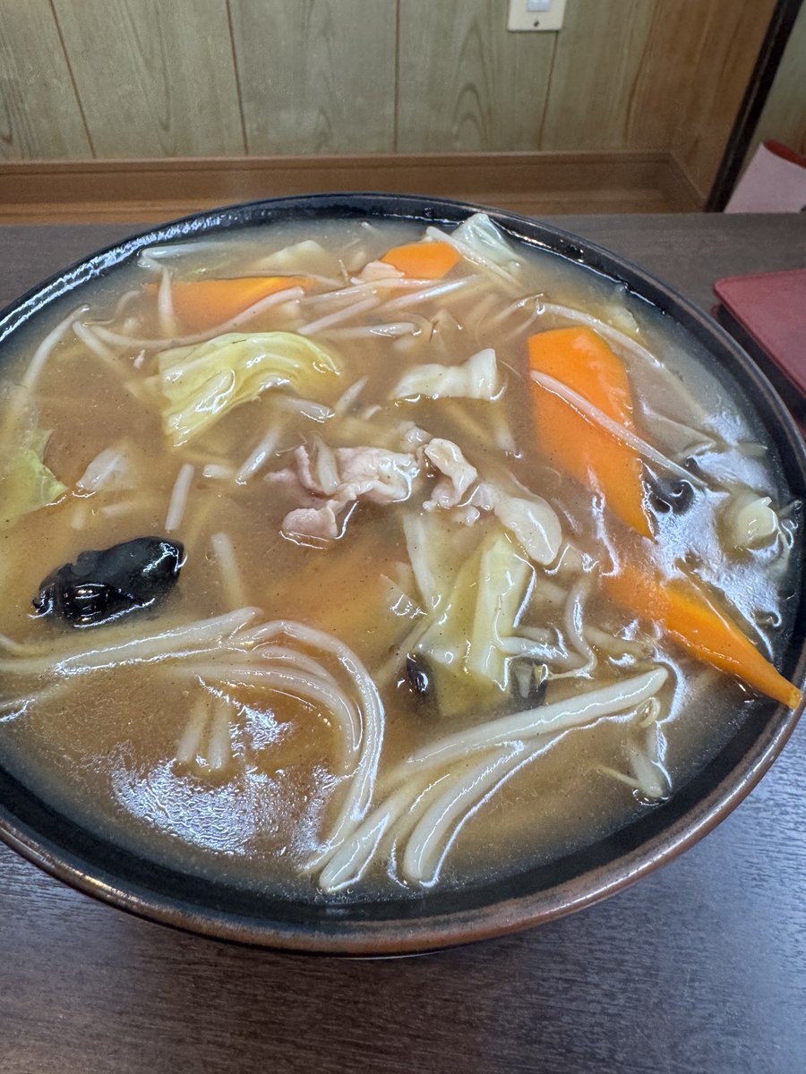 AShiochan's tweet photo. 和歌山県有田市の帝成楼さんで、お昼。
糸我ジャン麺セットと、チャンポン。
頂きます😋 https://t.co/kOOFewZC3j