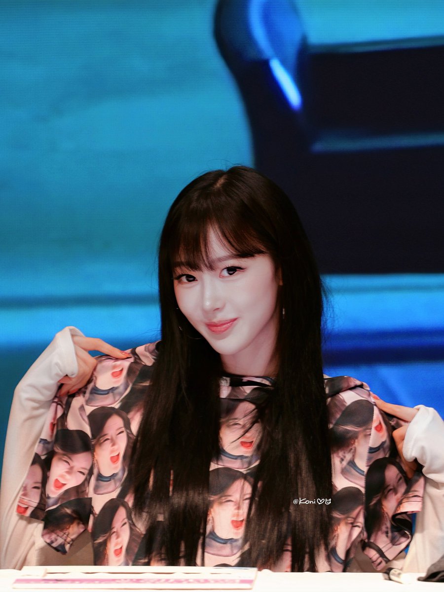 konnieyeye's tweet photo. 260704 MS
#GISELLE #지젤 #ジゼル https://t.co/n74PWuHqWn