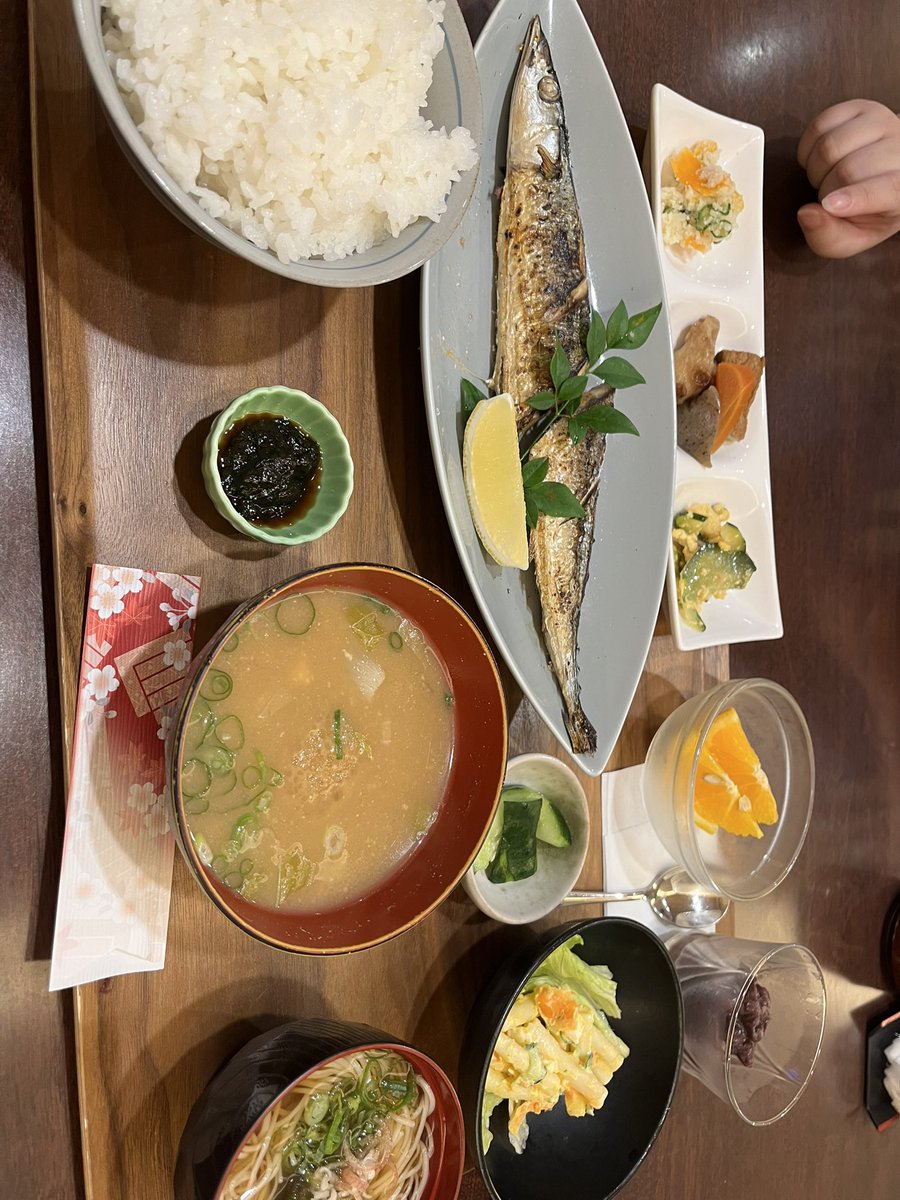 tikokutaro's tweet photo. ランチ！ https://t.co/YE15dGGeVi
