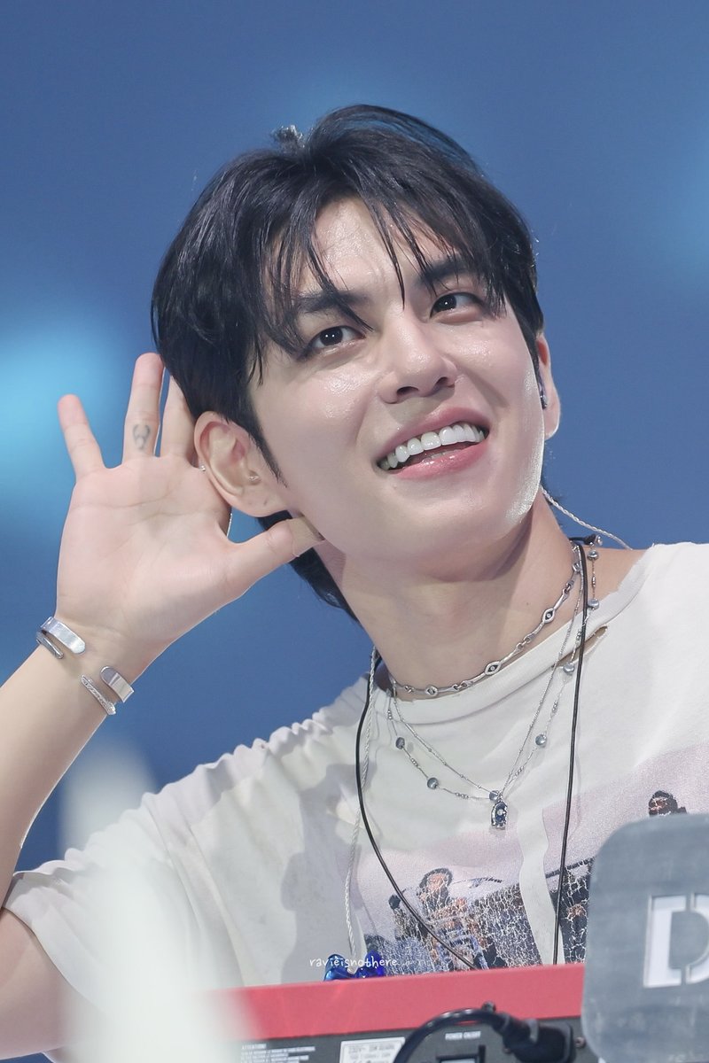 ravieisnothere's tweet photo. 260704 #WONPIL #원필 https://t.co/aDmptIqDA4