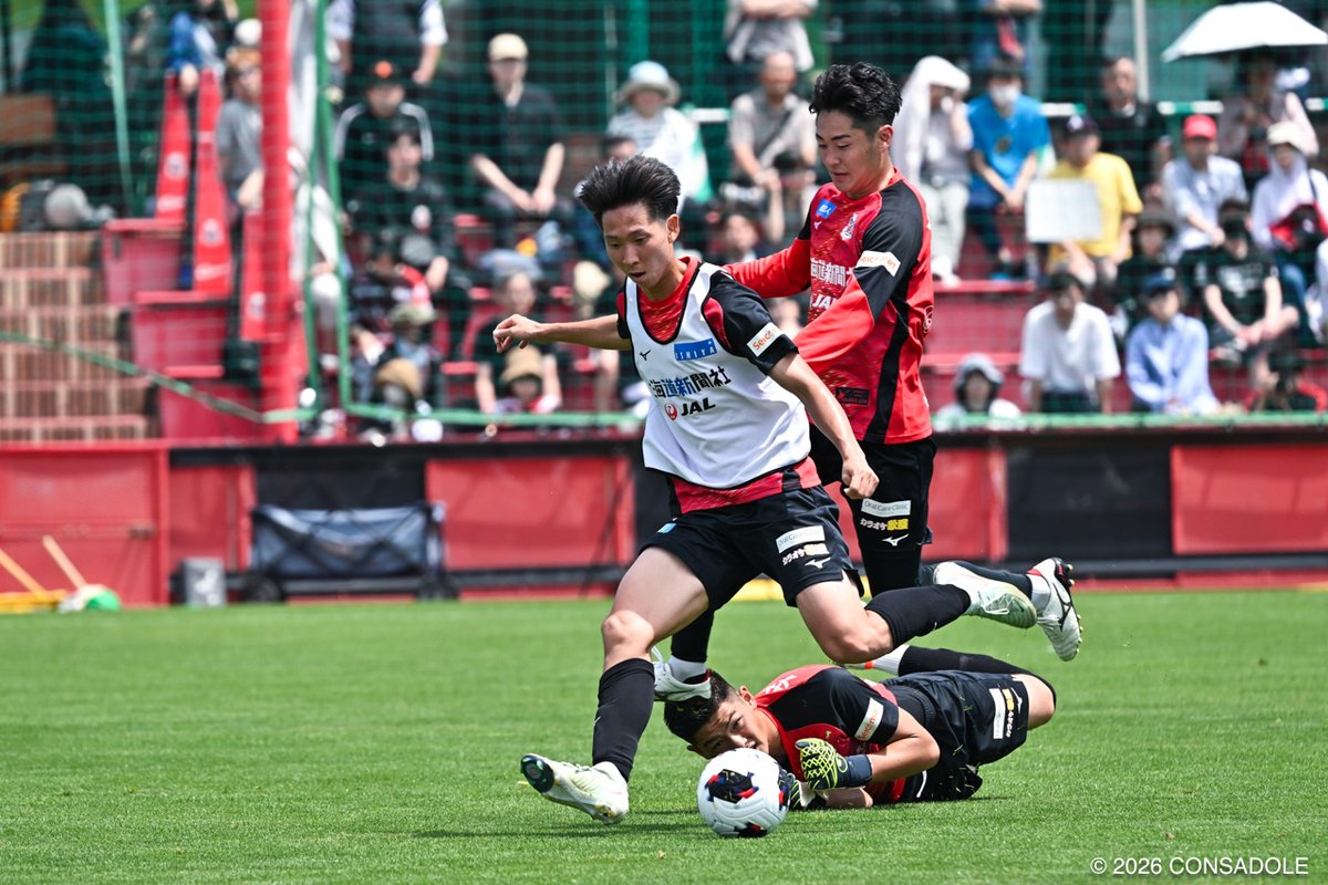 consaofficial's tweet photo. Training Photos📸

ホーム開幕戦🔥
🏆明治安田J2リーグ 第1節
🆚#徳島ヴォルティス
🗓 8/8(土) 14:45KICKOFF
🏟#大和ハウスプレミストドーム

#consadole #コンサドーレ https://t.co/ACVcXSGsIY