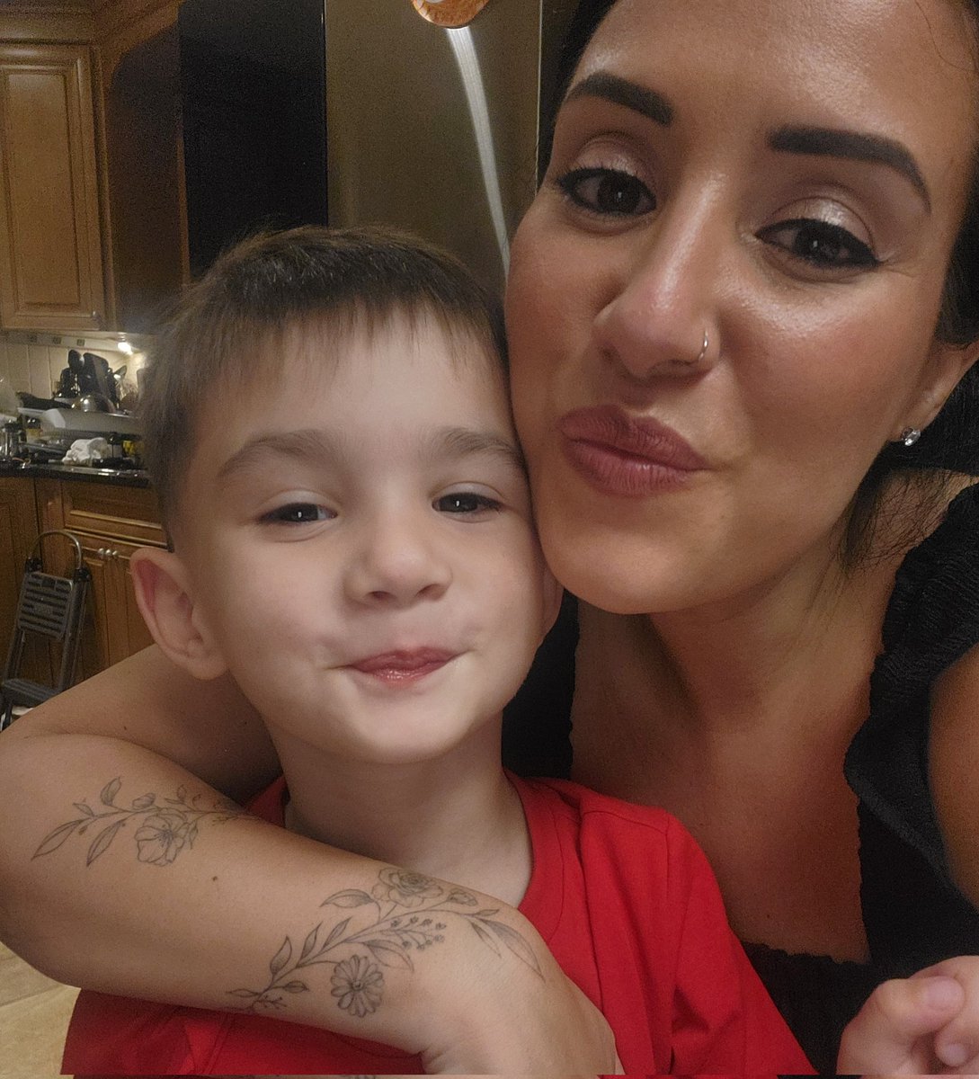 mrs_socialista's tweet photo. Me and my baby♡ https://t.co/qhw7biR4aV