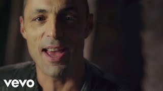Musica_Italian's tweet photo. Alex Britti - Un attimo importante https://t.co/X4Au3WAJfG https://t.co/NZNlBnmmzg