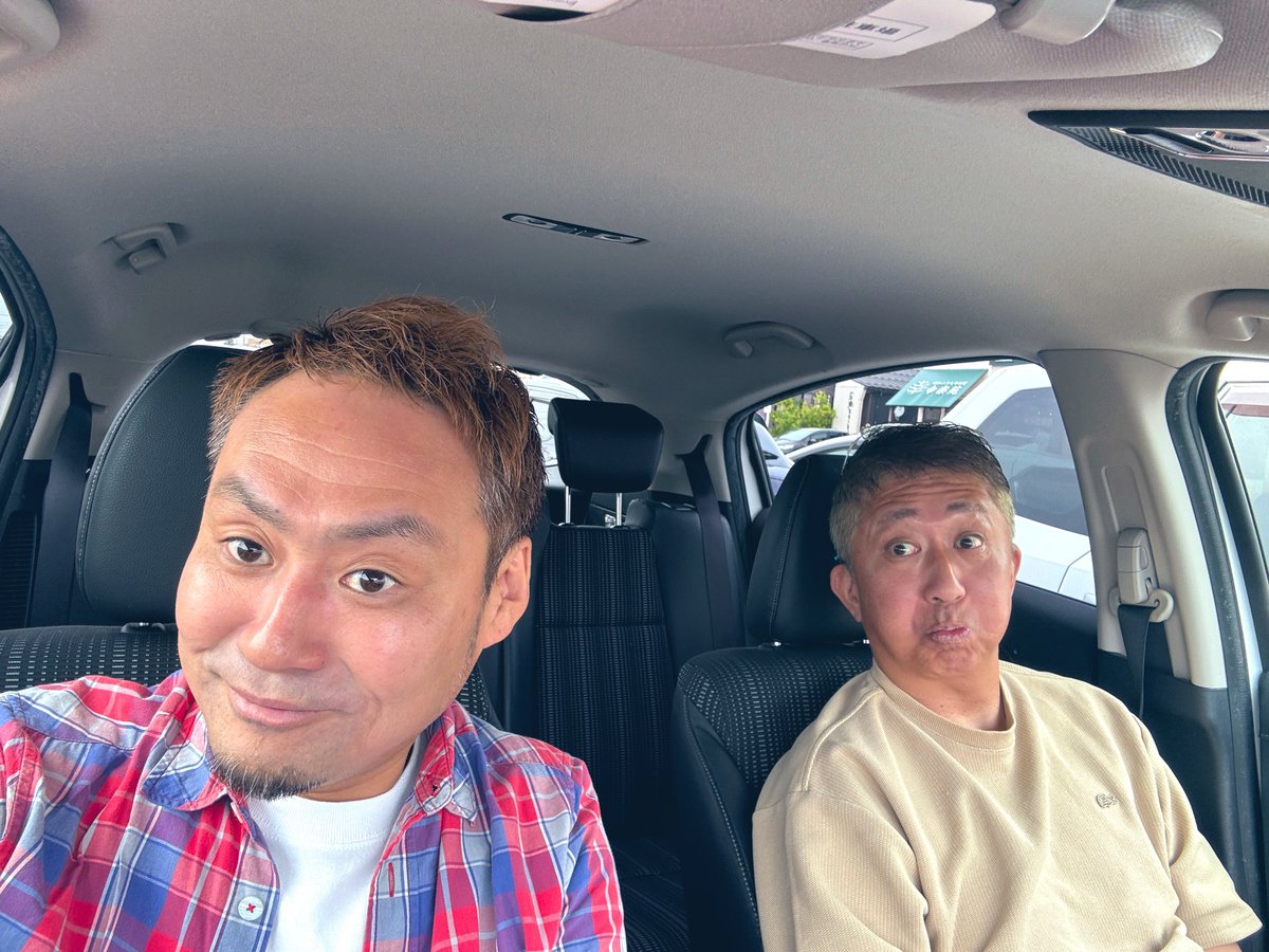 gottcha_fmn's tweet photo. Gottcha!!粘り紙ステキャン第2弾！

アクロスプラザ長岡で、この後、13時から15時まで、ヤン＆清野が粘り紙をお配りします。

すでにたくさんの皆様に並んで頂いてるみたいです。

先程、会場に着きました！

よろしくお願いします！

#ゴッチャ https://t.co/lN3c4DfUO4