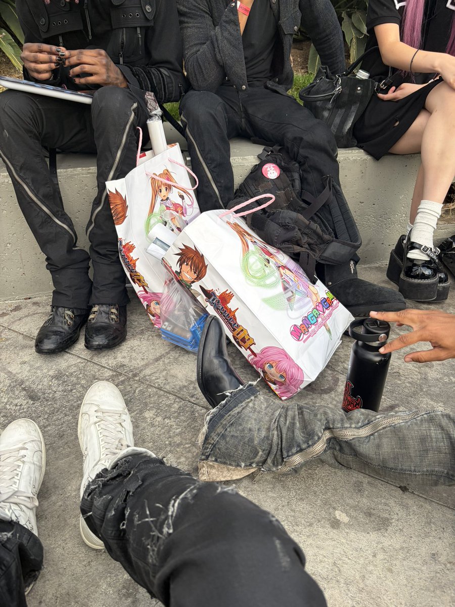 bacteria's tweet photo. https://t.co/TKTXXJ2Do4
