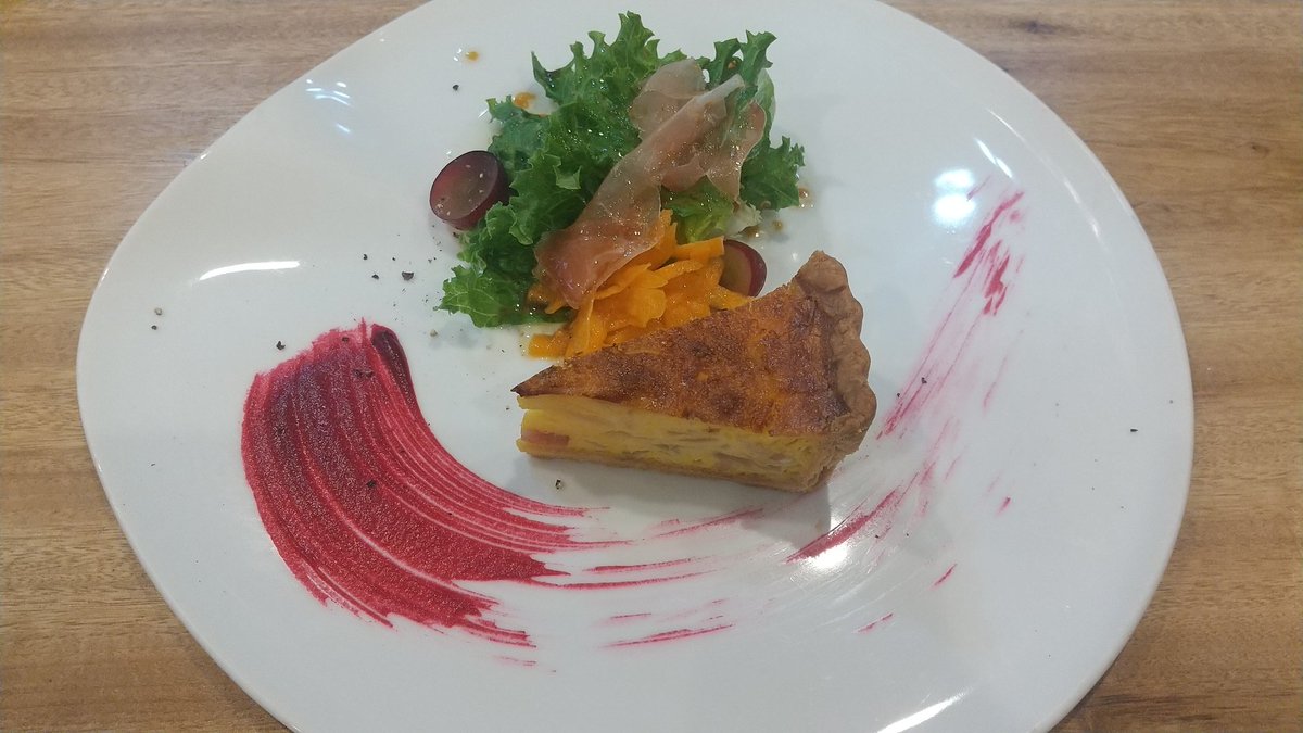 sin024's tweet photo. ランチ！ https://t.co/WCqYNrA6KG