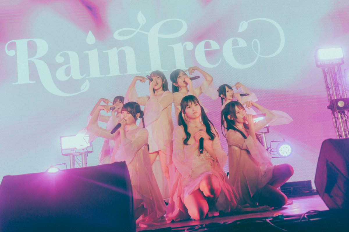 RAKUZINE's tweet photo. ✨LIVE REPORT / INTERVIEW✨
【2026 風神祭】Rain Tree 如雨樹般堅韌而溫柔，以音樂演出帶來巨大力量

記事全文 https://t.co/dMuJgTXgtA

@RainTree_RT #RainTree #風神祭

Live Photo by @inagakiruriko https://t.co/17WKi53Nqb