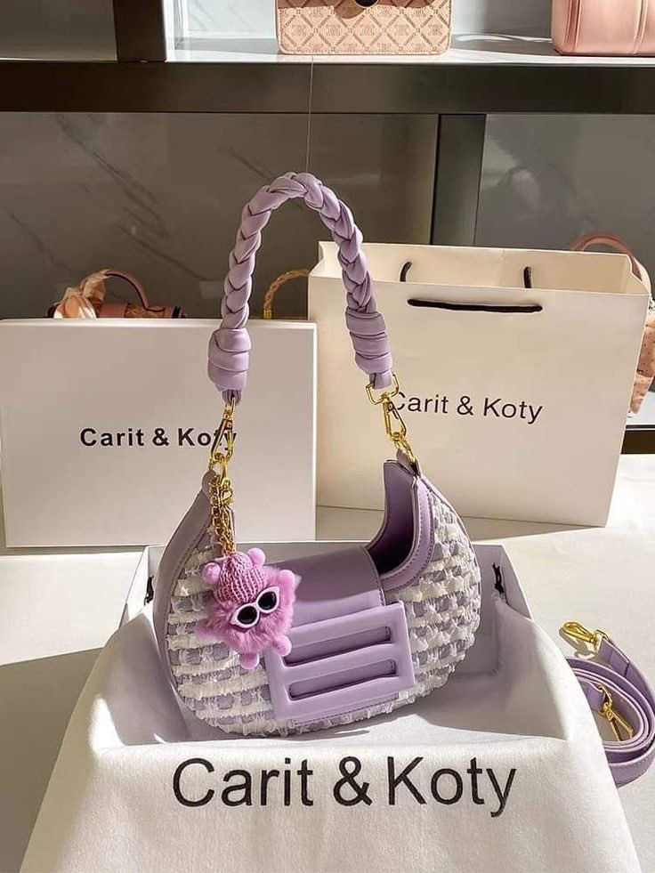 Ayomide__koya's tweet photo. Which one caught your attention?

The lilac though 🤭 https://t.co/K4nt9fs9M3