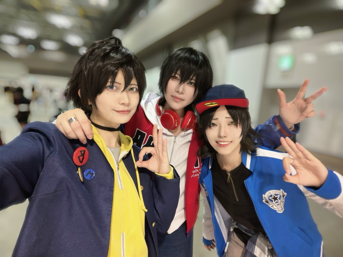 kaerumituketa's tweet photo. 三兄弟🦉
タレ目タレ眉初の試みだったけどなんとかなってよかった✌️
交流たのしかった🙌

1️⃣:@triocosaka 
3️⃣:@tomatoma_toufu https://t.co/zDSCfUfgBG