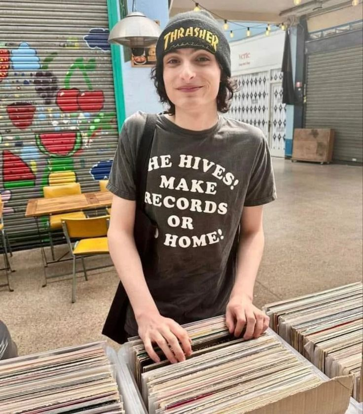finnwmeep's tweet photo. finn wolfhard (kinda) meeping :] https://t.co/zby9N23GUe