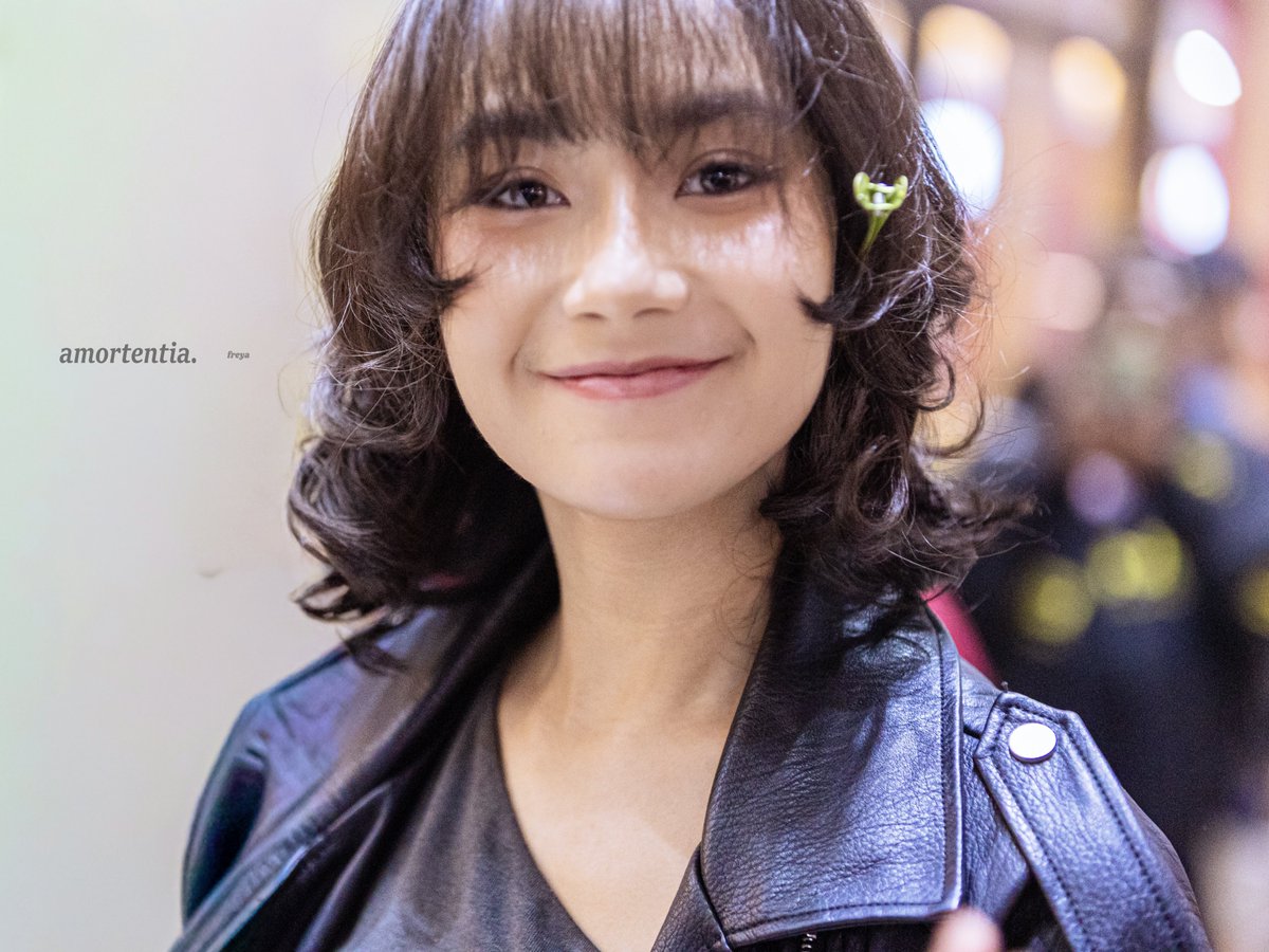 amortentia0213's tweet photo. 260705 MnG 2S Jogja 🐯🖤

too cute kawaii

#Freya #프레야 #フレヤ #JKT48 https://t.co/r1asHiR7Tl