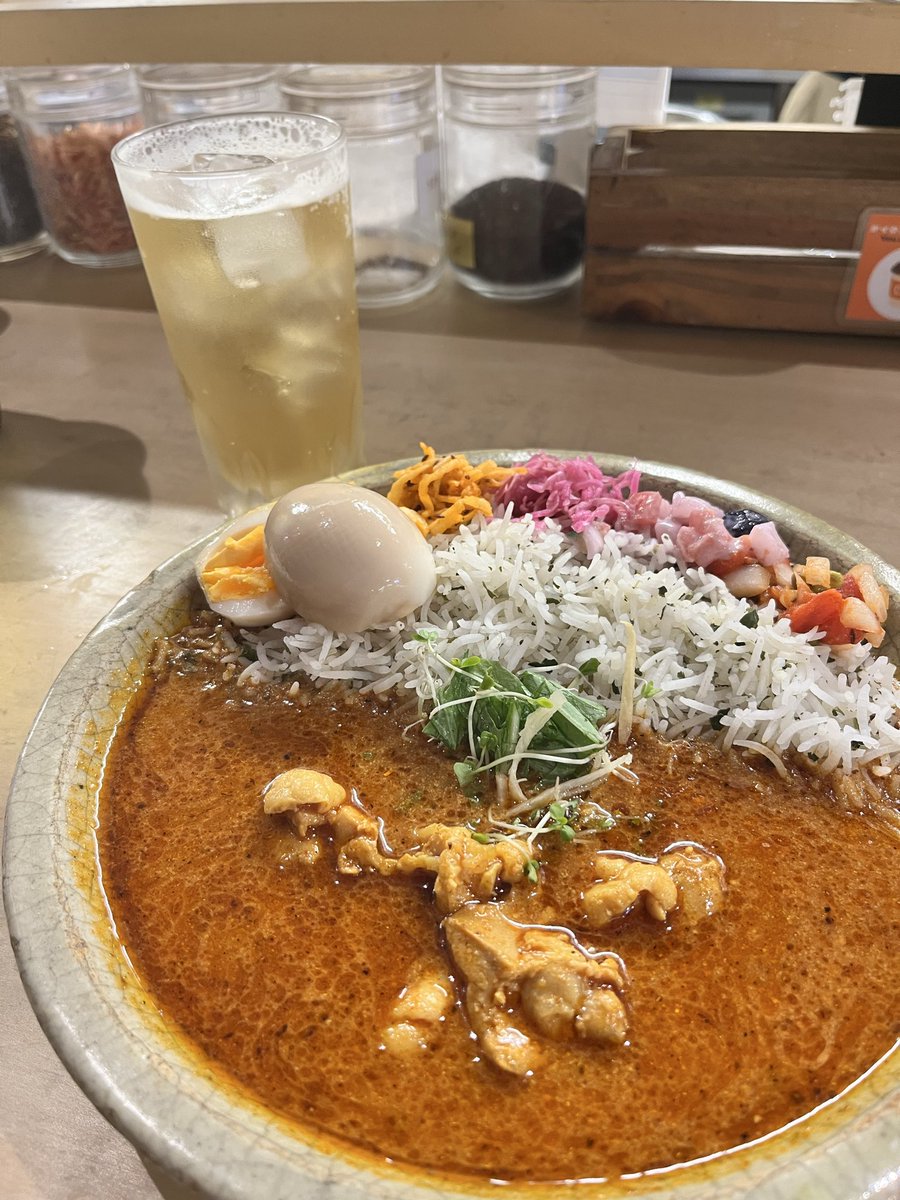 candyh0use's tweet photo. ほんとーに久しぶりに京都に来ている。カレーを食べたよ。 https://t.co/Ntq94iD0ug
