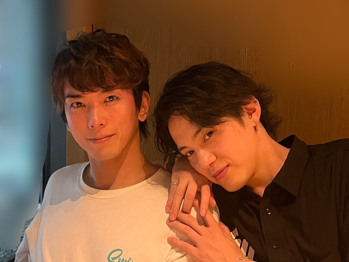 mon__38's tweet photo. そしてなにこれなにこれなんだこれはご褒美ショットすぎるおヨネちゃん本当にありがとう https://t.co/eXGe8FYp6N