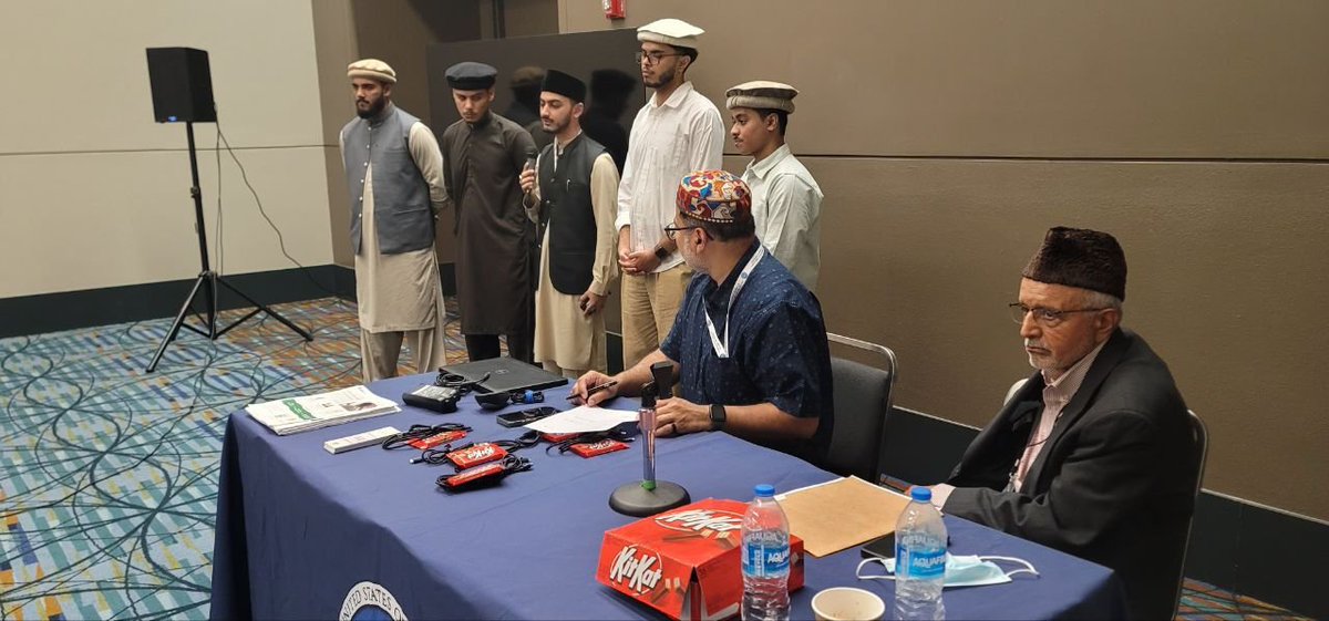 MKAJamiagh's tweet photo. At #JalsaSalanaUSA, an educational booth showcased Jamia Ahmadiyya International, inspiring young people to pursue religious education and dedicate their lives to serving faith and humanity.
الحمدللہ 🤲🏼 #JamiaAhmadiyya #Ahmadiyya https://t.co/mE2pJdr2o4