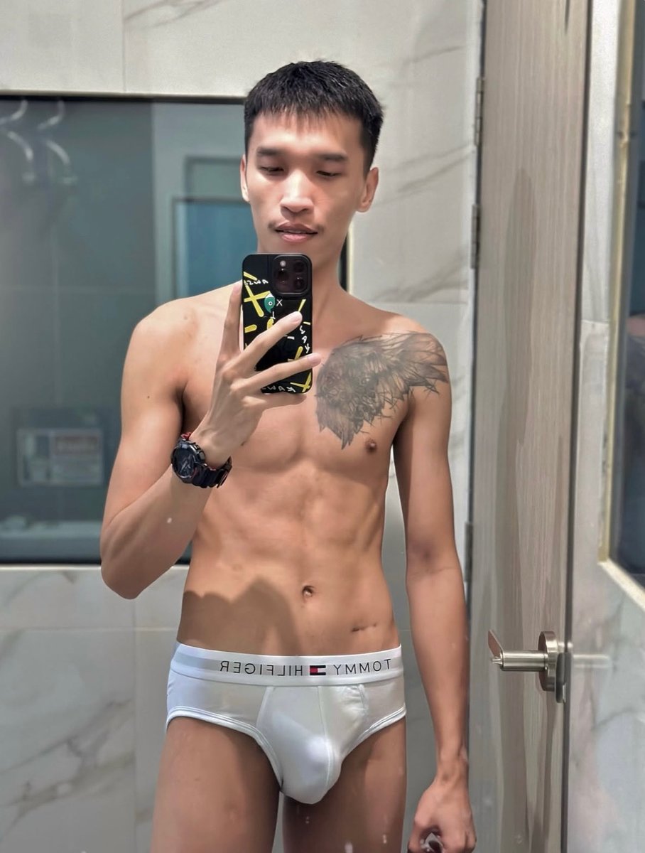 NOOMUD10's tweet photo. 💦 https://t.co/4ogrX913QB