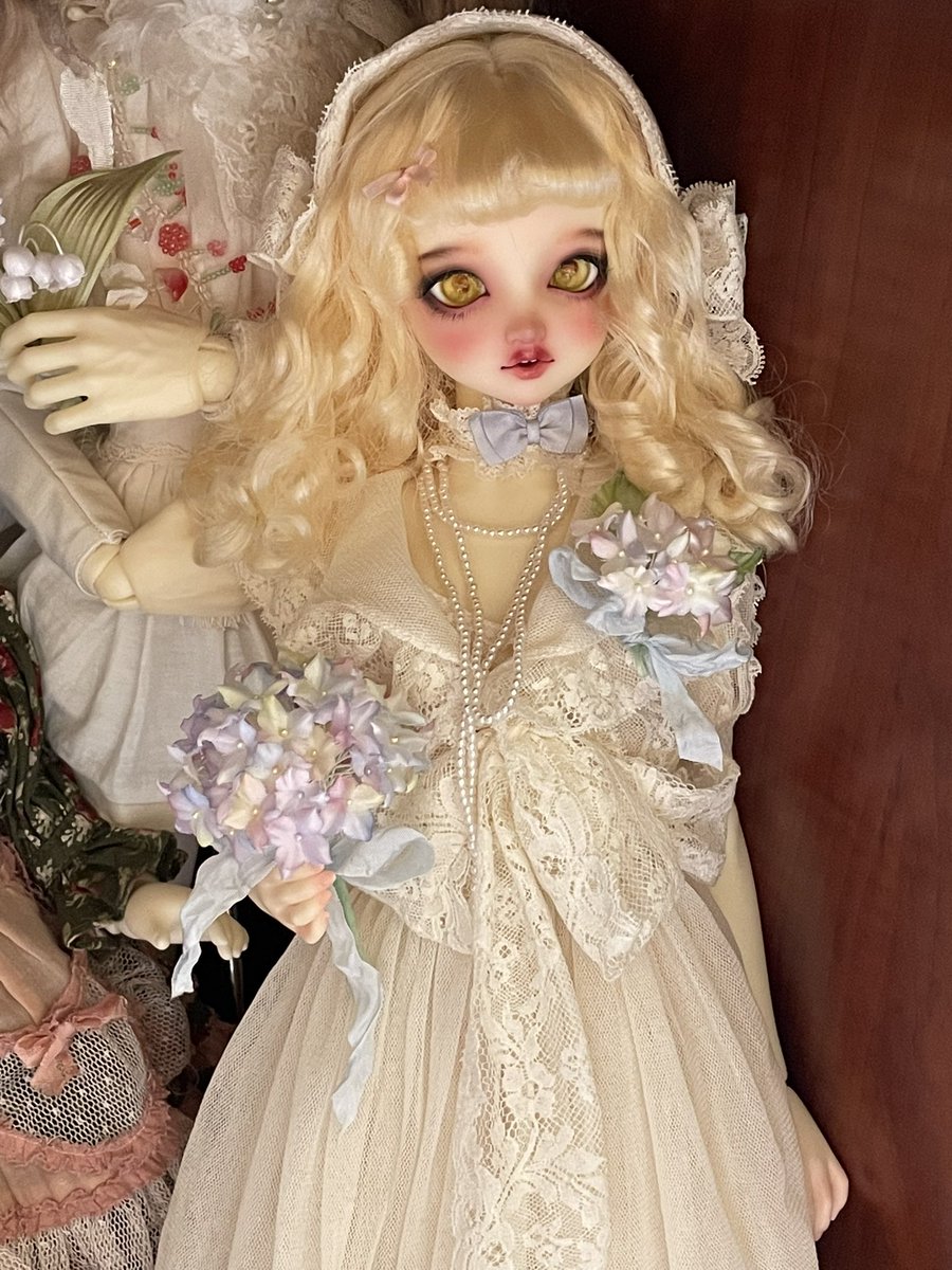 bluemoondrop_'s tweet photo. 磁石式アクセサリー
髪飾り、ウィッグ、ドレスなどのお好きなところに簡単につけますよ！ https://t.co/yrKShnPw2u