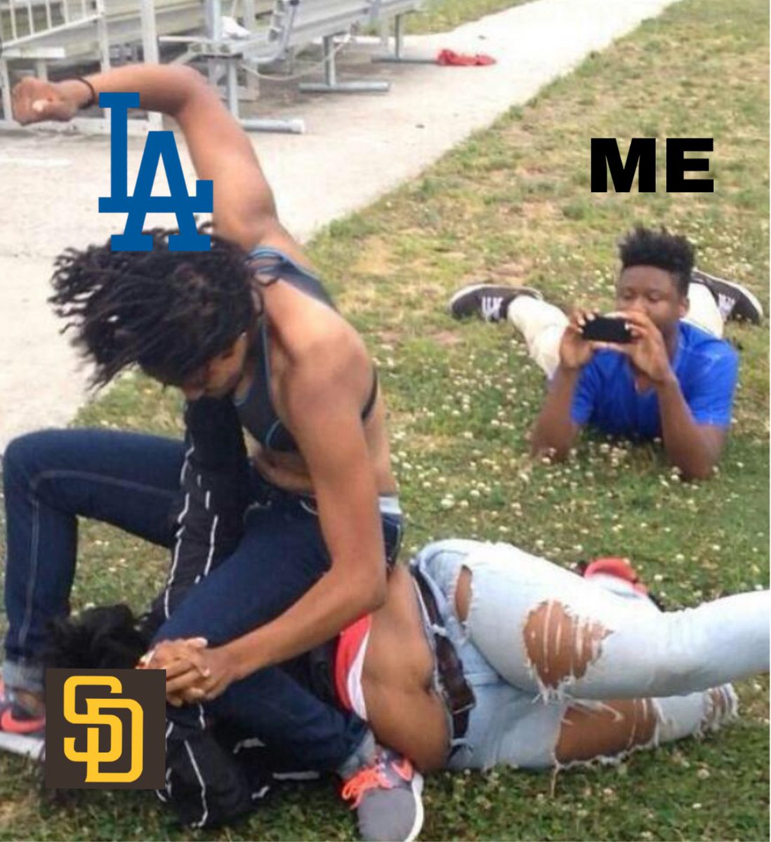 Dodgersandrewjf's tweet photo. Me this entire series https://t.co/l987N0nS5h