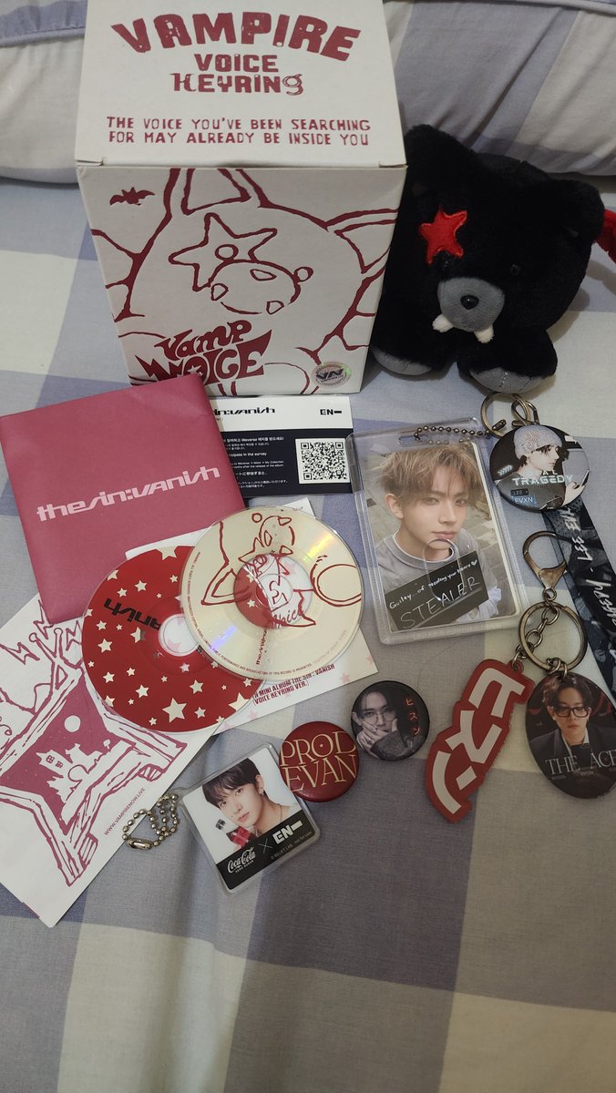arumaditya's tweet photo. Dulu belinya in rush up sejutaan
Jual rugi with inclusion 2 heeseung pc and all freebies from fanmade https://t.co/ZycztaOIj6
