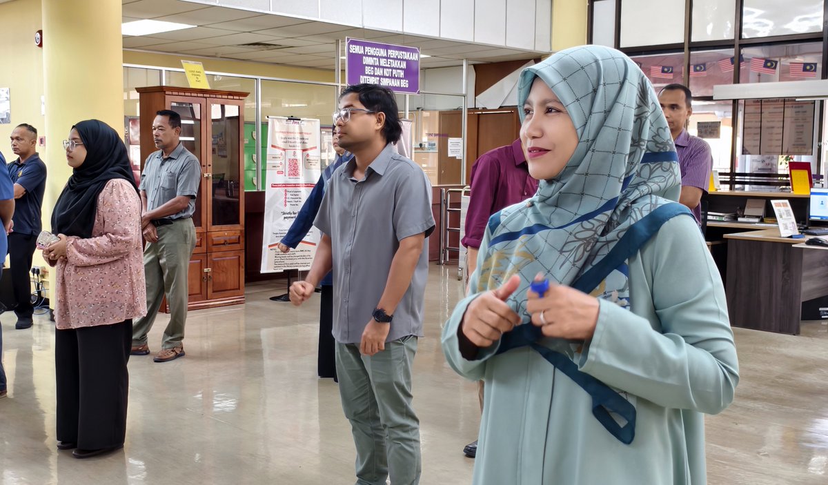 Library_USMKK's tweet photo. 5/7/2026 | AHAD
Perhimpunan Pagi PHT Bulan Julai 2026
Pengerusi : En. Ilyas Mohd Bin Asri (Pelajar Latihan Industri)
Penceramah: En. Shaari Nora Md Yusof
Pembaca Do'a: En. Tg Syarmiza Tg Zahid
Jurulatih Senaman: En. Azrulhisham Ab Rahman
#perpustakaanhamdantahir
#usmlibraries https://t.co/BBwDBcPUNe