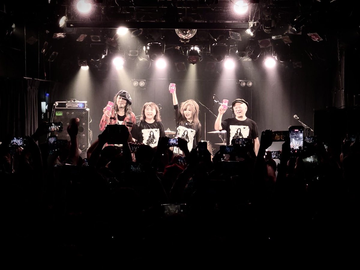 Key 15th Fes. かなで＆シオナ PR タイトルカップ 敢闘賞 3枚 昨日のTAKE OFF7特別なライブになりました！来てくれた皆様ありがとう