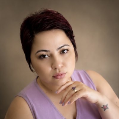 ThePelinqueen's tweet photo. #YeniProfilResmi https://t.co/4AeksPPLOO