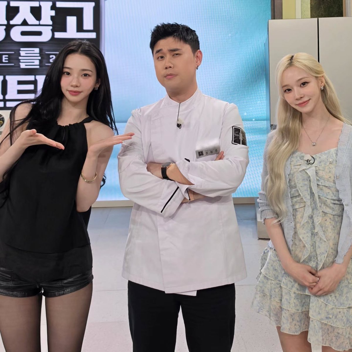 karinaofmoment's tweet photo. 260705 나폴리 맛피아 인스타 #카리나 https://t.co/GiiEs0hC4m