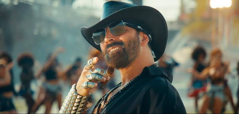 SAMTHEBESTEST_'s tweet photo. #WelcomeToTheJungle hits 100cr!
100cr Nett grossers by #AkshayKumar - 21 Movies 👇
#Housefull2 111cr
#RowdyRathore 132cr
#Holiday 112cr
#Airlift 123cr
#Housefull3 108cr
#Rustom 124cr
#JollyLLB2 107cr
#TEPK 132cr
#Gold 102cr
#2Point0 185cr
#Kesari 151cr
#MissionMangal 192cr
#Housefull4 205cr
#GoodNewwz 197cr
#Sooryavanshi 195cr
#OMG2 146cr
#SkyForce 107cr*
#Housefull5 162cr
#JollyLLB3 115cr
#BhoothBangla 164cr
#Welcome3 104cr (9 days)