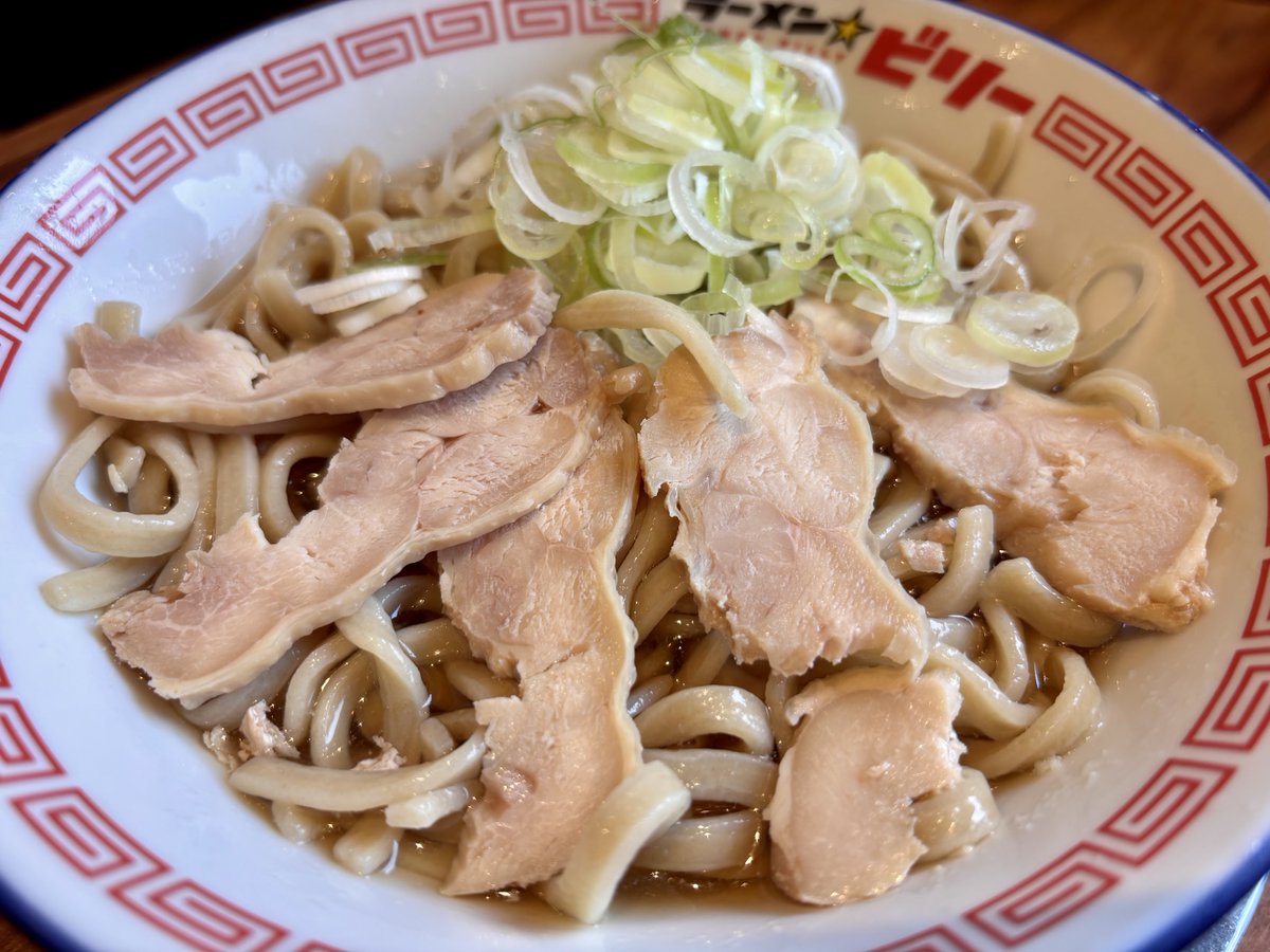 bose45ituitu's tweet photo. 夏の定番、ほんとそう思う、冷たい肉ソバ。ラーメンビリー南仙台店。カタメやったら最高なコンディションになっちゃいました。うまい。どんぶりキリッと冷たい。勤務開始まもないスタッフに優しい指導は温かい。 https://t.co/Y7Ccuux6DL