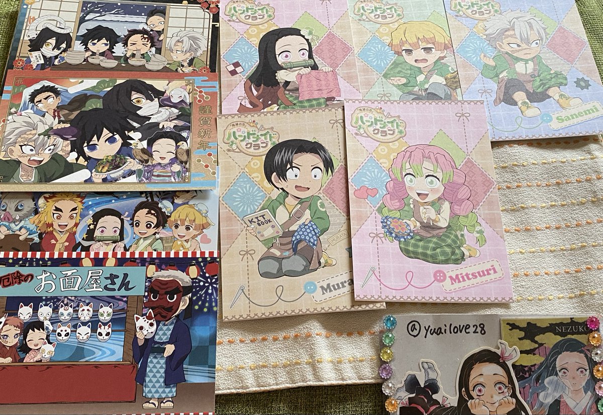 yuailove28's tweet photo. 鬼滅　譲渡
譲→画像①〜④
求→画像①300円②③④200円、①2026BD以外は厳しめ。無一郎、天元、義勇、実弥は画像④(行冥)含めた譲渡。
郵送又は手渡し。郵送3点から。纏めての方を優先。初めての方はツイフィ拝読をお願いします。お取引きに関係ないブクマはご遠慮ください🙇‍♀️ https://t.co/W6RBBApVVx
