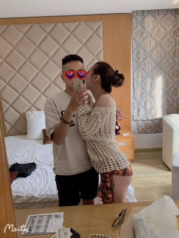 QuyhAnhSetup's tweet photo. 𝑵𝒉𝒂̂𝒏 𝒅𝒊̣𝒑 𝒕𝒓𝒐𝒏𝒈 𝒏𝒈𝒉𝒊̉ 𝒄𝒖𝒐̂́𝒊 𝒕𝒖𝒂̂̀𝒏
🎁𝒖̛𝒖 𝒅𝒂̃𝒊 𝒅𝒂̣̆𝒄 𝒃𝒊𝒆̣̂𝒕 : 
- Bó hoa tươi thắm cho lần đầu gặp mặt bạn nữ ( fwb)
-Miễn phí tiền phòg, khách sạn (ons)
👉Liên hệ : @vulananh_setkeo 
#Antoan #Baomat #Minhbach https://t.co/1SbMTYvxPa