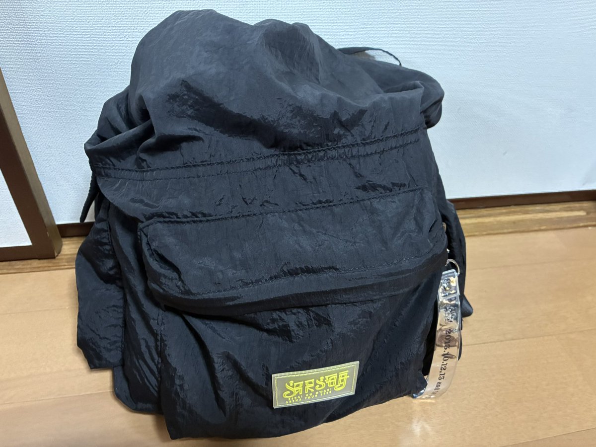 Gar_EOTW's tweet photo. 大阪遠征1週間分の荷物まとめた！
深海のリュック1つに余裕で収まった笑 https://t.co/WuFAvdwxeU