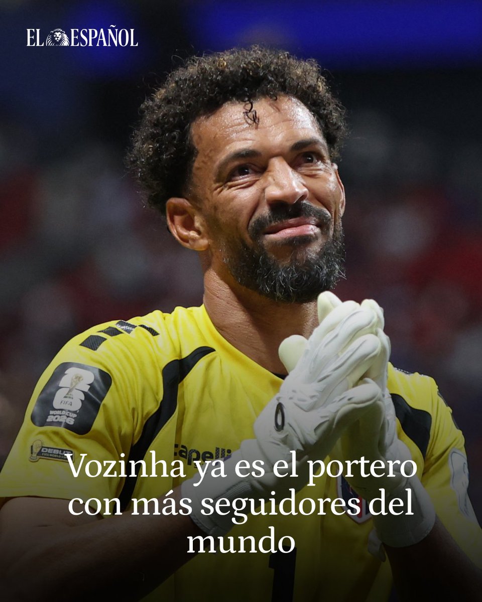 elespanolcom's tweet photo. 👉 Vozinha, el portero de Cabo Verde, ha amanecido este domingo con 20,2 millones de seguidores en Instagram, una cifra que confirma el fenómeno digital que está viviendo durante el Mundial 2026

📲 Más en EL ESPAÑOL https://t.co/yaYkpqC0b4