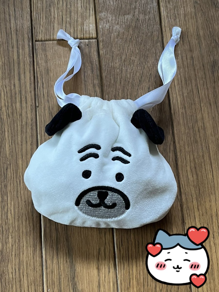 marota37's tweet photo. 昨日も今日も☔️ですね。

☔️だと洗濯物がー！
部屋干し祭🏮開催中。

昨日は実家へ。
母とお昼、父の面会。

今日は部屋の掃除と洗濯。

疲れてるので部屋で
大好きな川上屋のサブレと
どら焼き食べながらのんびり。

職場の先輩から貰った
パグさんに飴ちゃん詰め込んで
明日からの仕事に備える。 https://t.co/Wnwg4czTFW