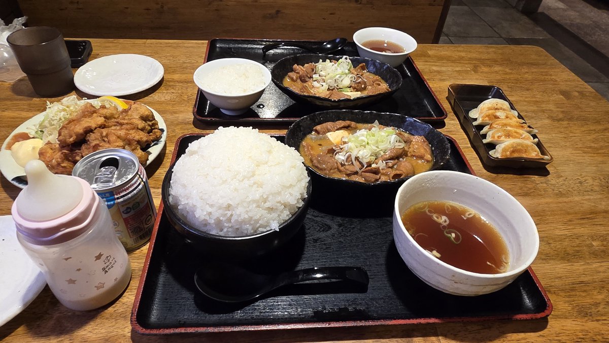 evo7yuki's tweet photo. 蓮田にあるまんぼう！
特盛ライスがいかれてる(笑)
もつ煮もめっちゃうまいしもつの量がはんぱない！
ちなみに前回食べた牛すじカレー特盛でライス400(笑)
キング盛りで800g！ https://t.co/X4bhSI7R4H