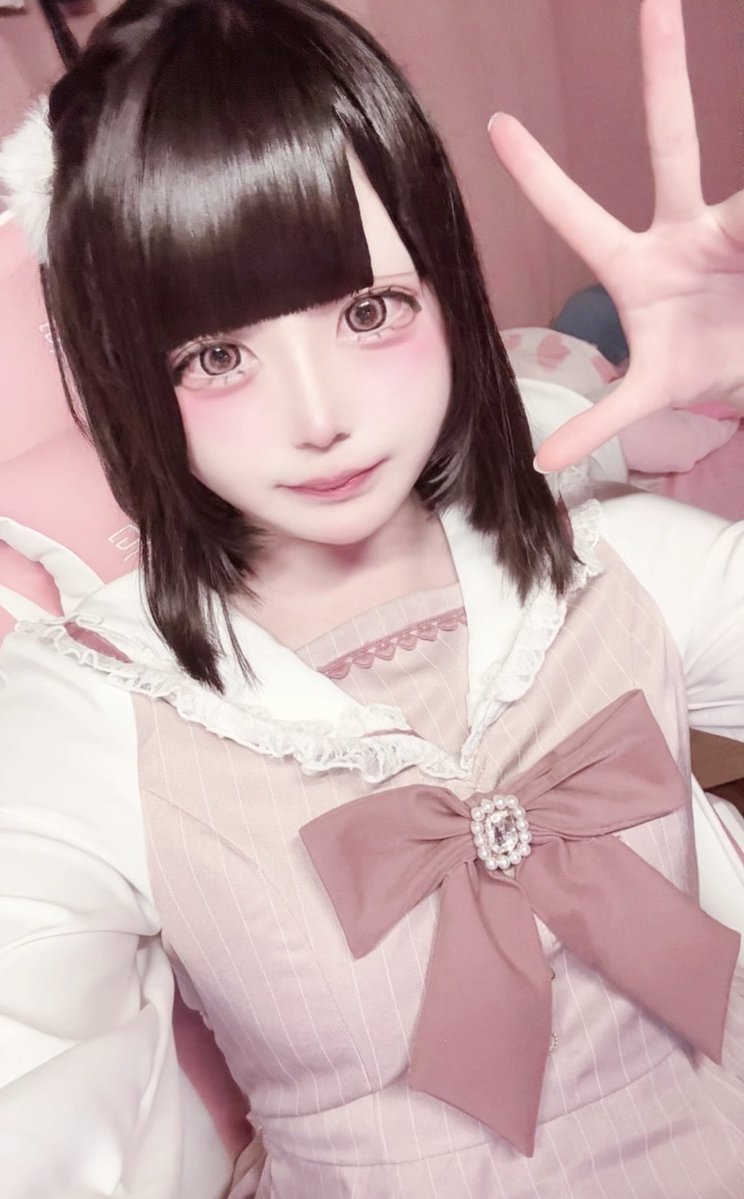Qhtpll's tweet photo. #自撮り界隈  #地雷系女子 https://t.co/U7KLH2MnX6