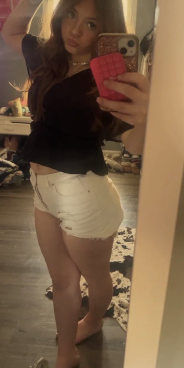 bigstrongbug's tweet photo. Hot teen from my snap #nsfwtwt #teen #snap #bop #nsfw https://t.co/2rgNYQ2Coe