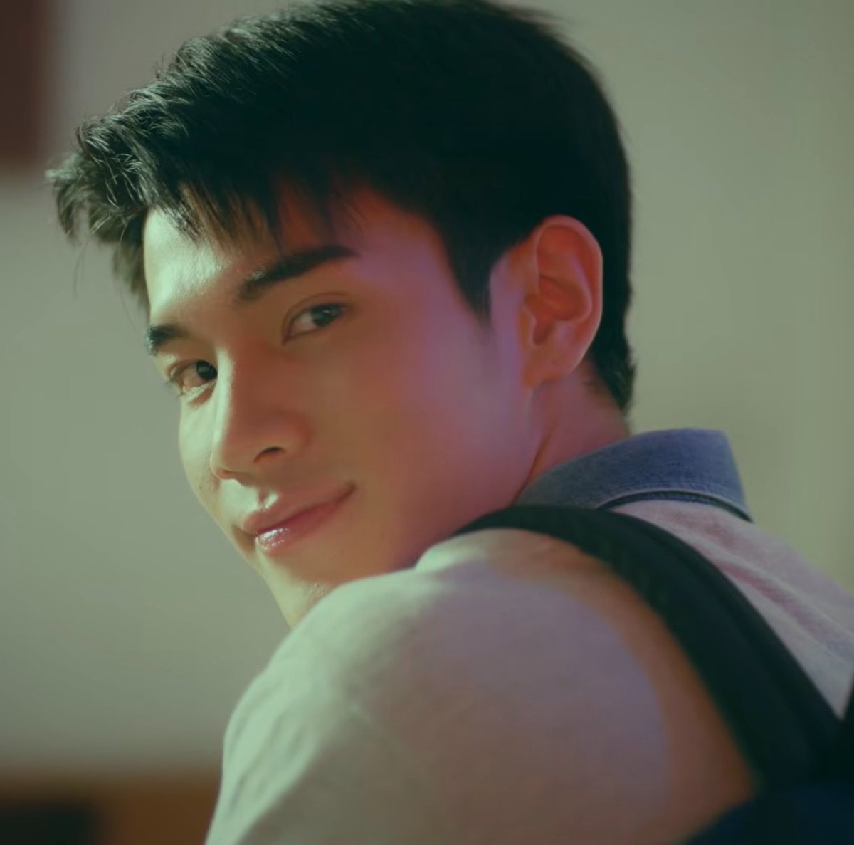 KhinKhi30428821's tweet photo. တမင်လှည်ပြန် အချစ်

GEMINIFOURTH TTH FINALE

#TicketToHeavenFinalEP https://t.co/a3gMBYM0k7
