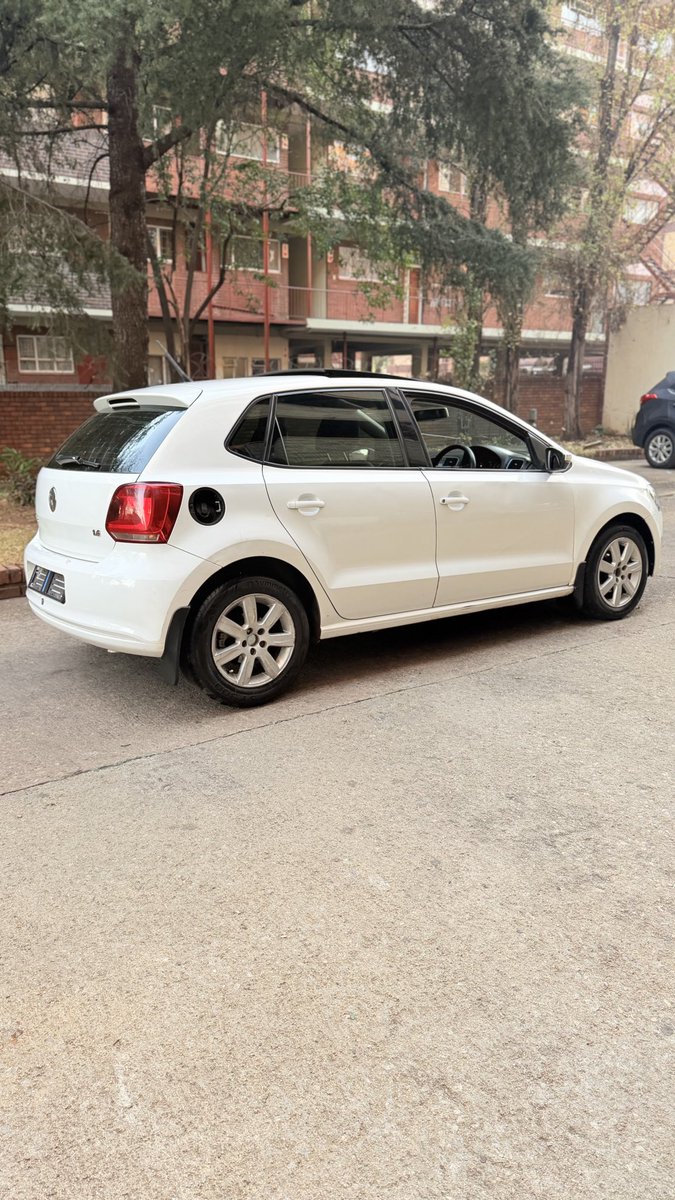 self_made_sa's tweet photo. FOR SALE 

VW POLO 6
1.6
2013
147 000km
R115 000
SUNROOF
CRUISE CONTROL
Disk valid
neat and clean 
Papers in order
📍PTA
0679513125 call or WhatsApp 
🚘🚘🚘🚘🚘🚘🚘🚘🔥🔥🔥🔥🔥🔥🔥 https://t.co/Nmx1Y6W8gz