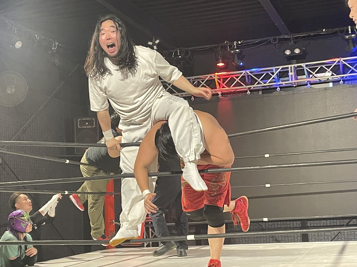 DEZI_killstyle's tweet photo. 数ヶ月ぶりのプロレス観戦。好きな選手ばかりだし試合も好内容連発だしで「こういう社会人プロレスが観たかったのよ！！」という大当たり興行でした！最高！
#WINRAW0705 https://t.co/IhKcHVgkpC