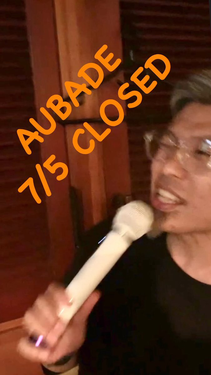 gionaubade's tweet photo. Sorry, Closed today🙏
#祇園 #花見小路東入 #新橋通り #生演奏カラオケ #livebandkaraoke https://t.co/EILtwrRztX
