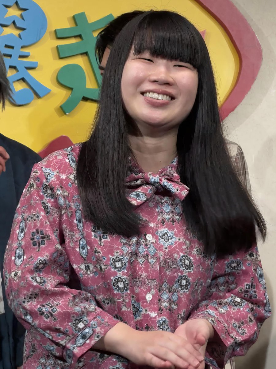 MaruMrio89's tweet photo. バカ爆走昼公演『爆炎ジュゴーン企画公演』
久しぶりのバカ爆走、黒木さんのネタ面白い！今日のライブで一番笑った🤣
トークコーナーでは黒タイツ着てた渡こってりとコンビ扱いされてた😅
今度のライブも予約した、また楽しみが増えた😆
#バカ爆走 #黒木 https://t.co/hUvvDWCARm
