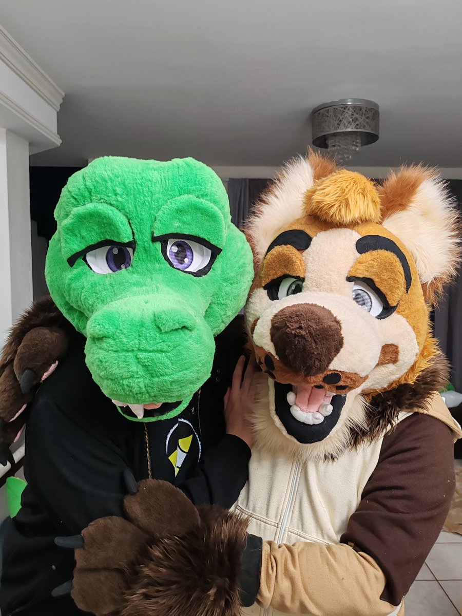 CCCartncraft's tweet photo. Gotta say, the magnetic eyelids really help with the expressions https://t.co/dP1aqaZO4W
